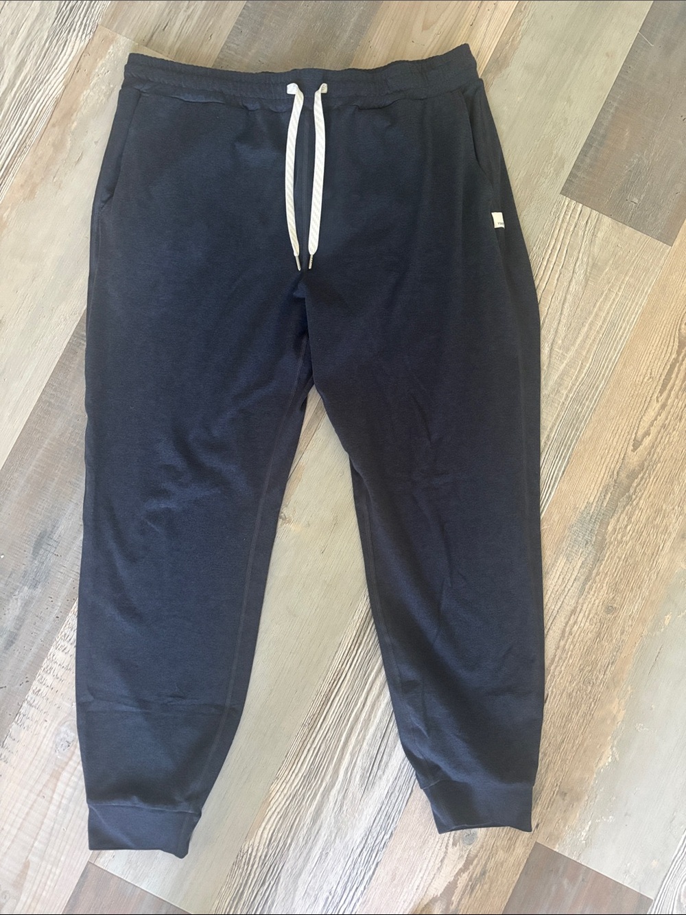 Vuori Soft Joggers
